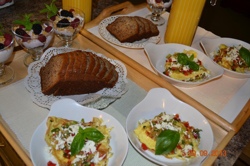 Williams Gate Bed & Breakfast Private Suites 나이아가라온더레이크 외부 사진