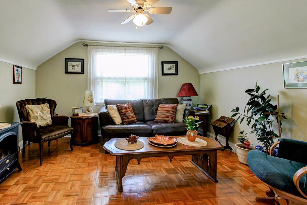 Williams Gate Bed & Breakfast Private Suites 나이아가라온더레이크 외부 사진