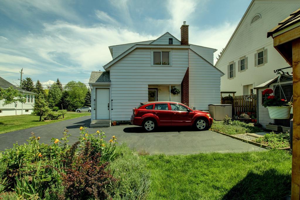 Williams Gate Bed & Breakfast Private Suites 나이아가라온더레이크 외부 사진