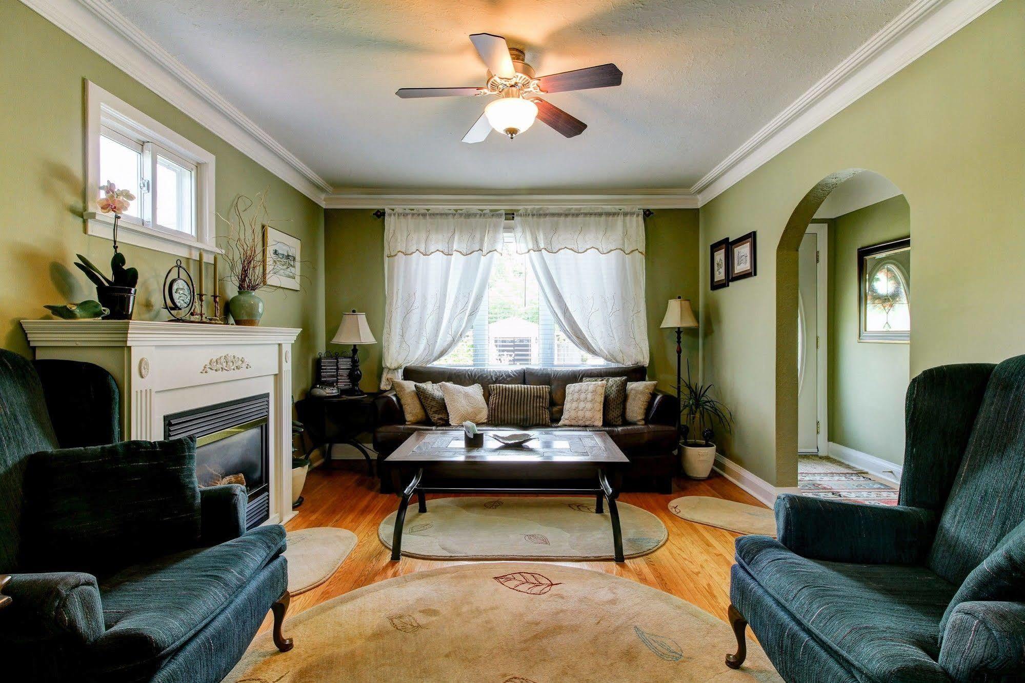 Williams Gate Bed & Breakfast Private Suites 나이아가라온더레이크 외부 사진