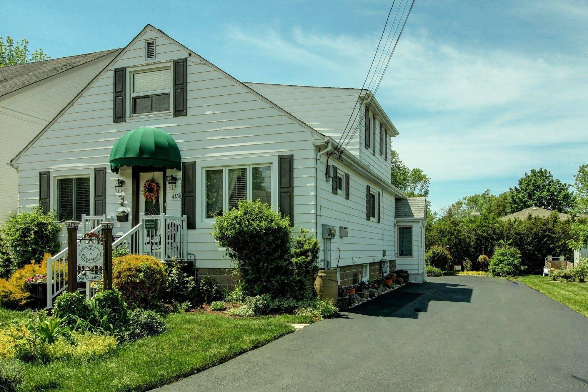 Williams Gate Bed & Breakfast Private Suites 나이아가라온더레이크 외부 사진